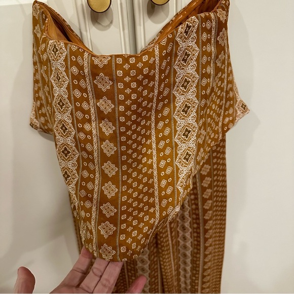 Saints + Secrets VICI Women’s Strapless Boho Geo Pattern Wide Leg Crop Jumpsuit - Picture 7 of 10